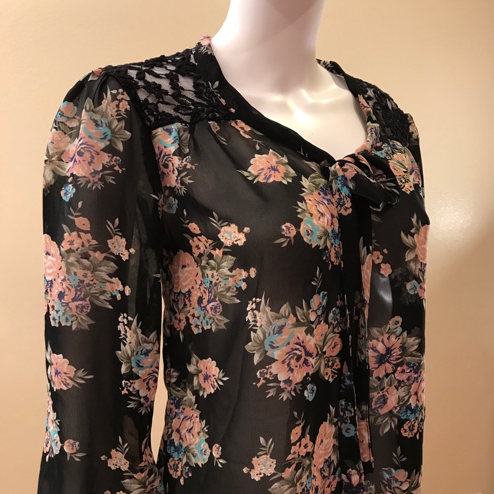 Live 4 Truth Sheer Black Floral Top Size M Floral Lace Cottagecore Fairy Boho